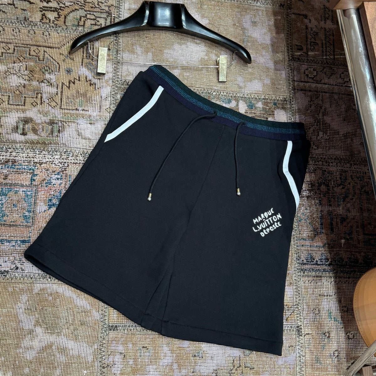 LOU SHORTS