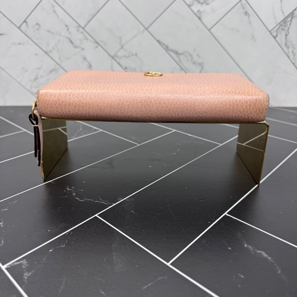 Gucci Pink Marmont Leather Zippy Wallet