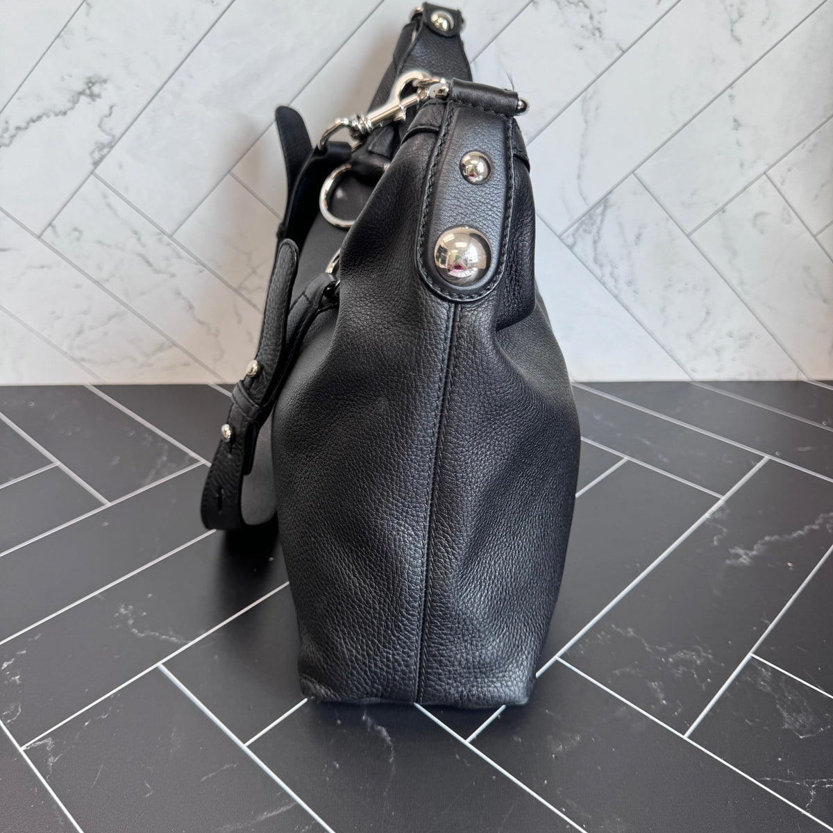 Gucci Black Leather Icon Bit Hand Bag