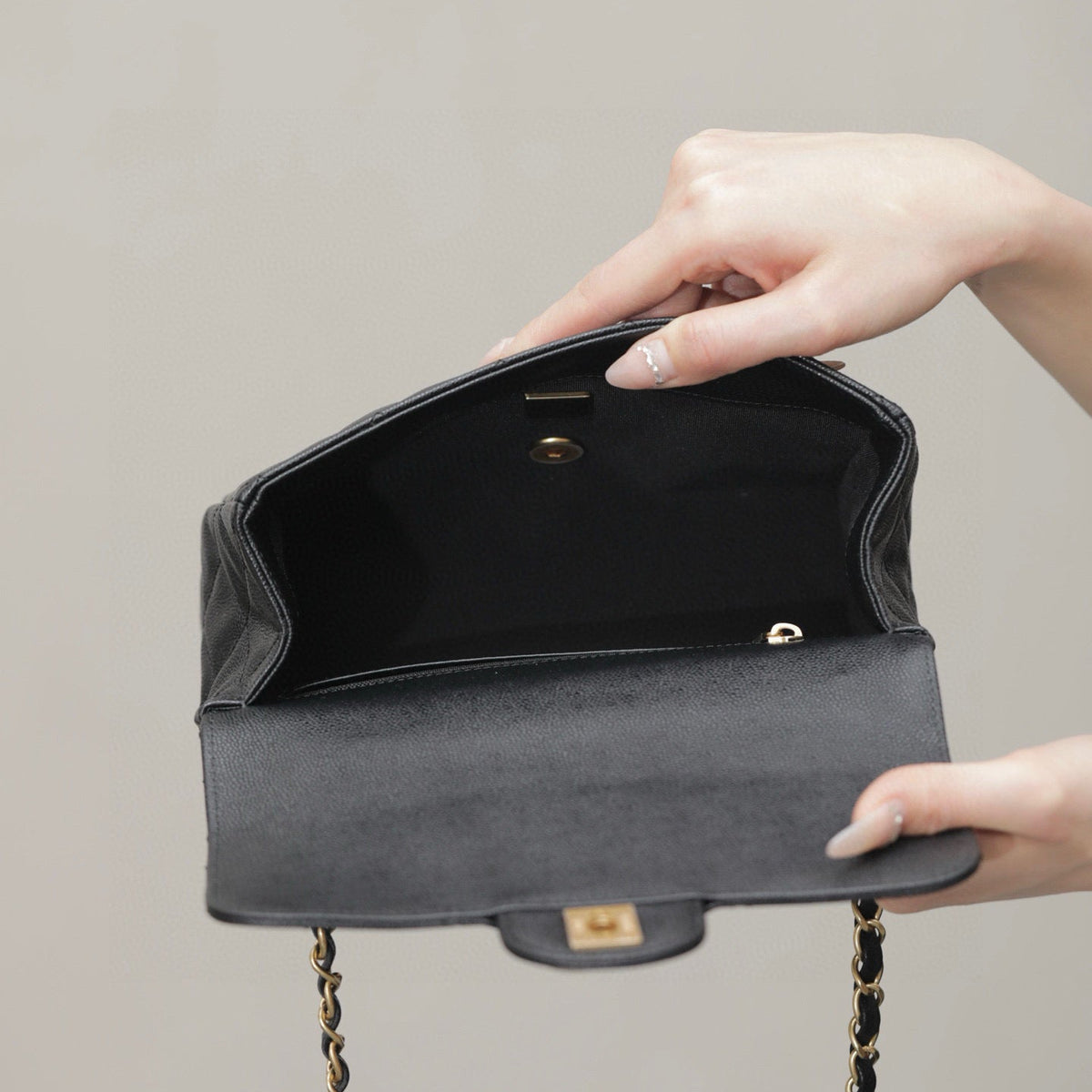 CC 25P CLASSIC FLAP BAG