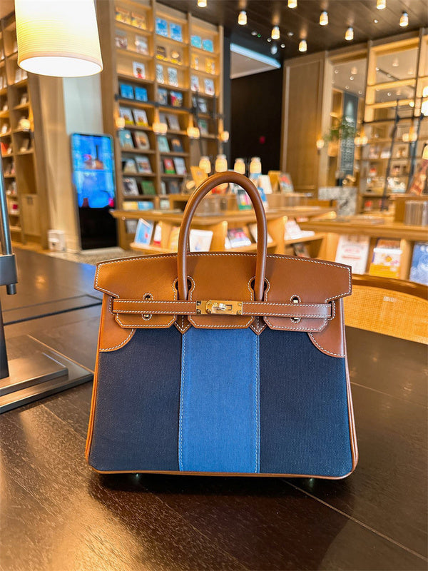 PHA - HMS Bags - 688