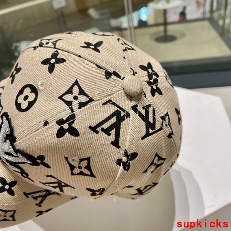 Louis Vuitton Luxury Cap