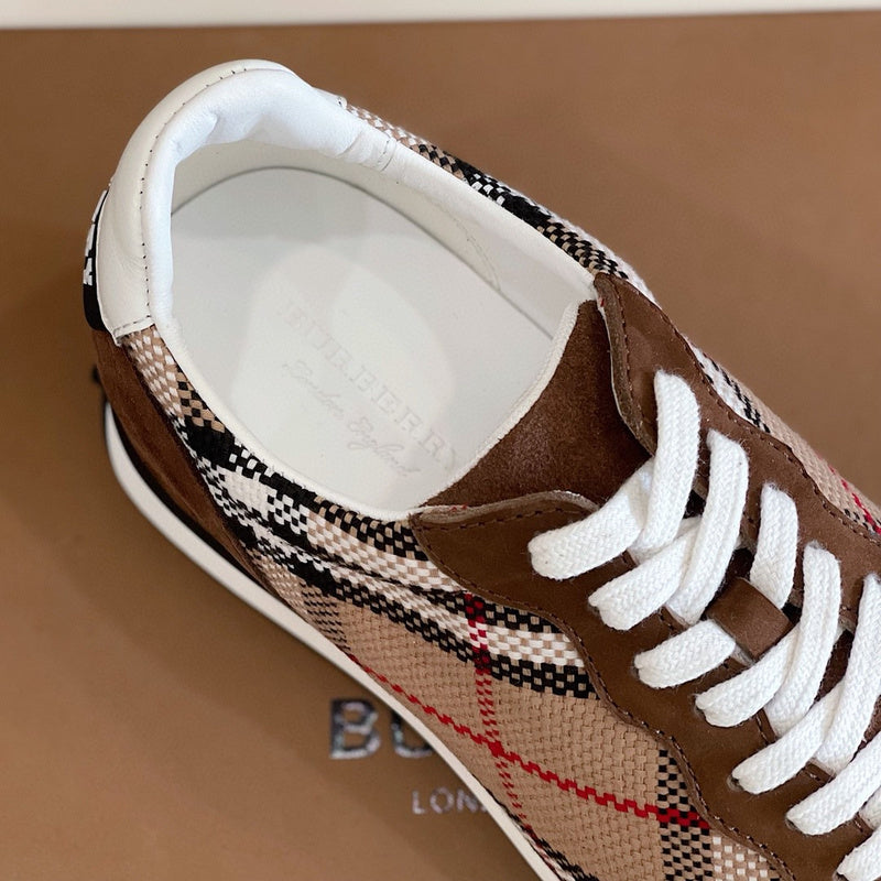 Burberry Luxury Shoes