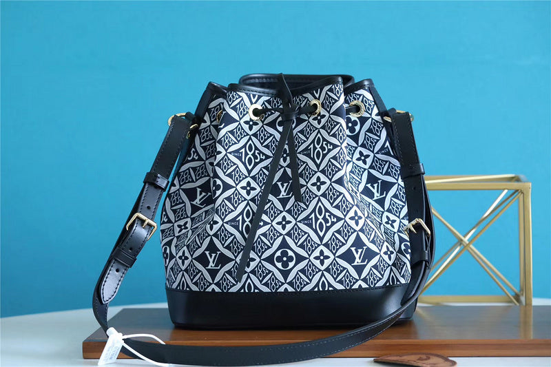 I W Fashion Lu-Vi bags - 8549