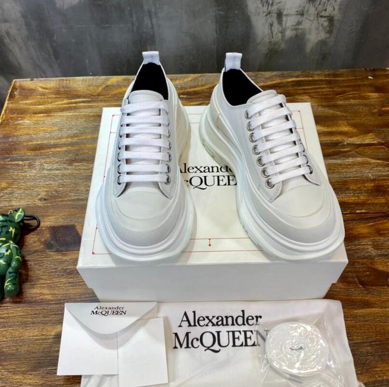 Mila's Edit - AQ Men SHoes - 375