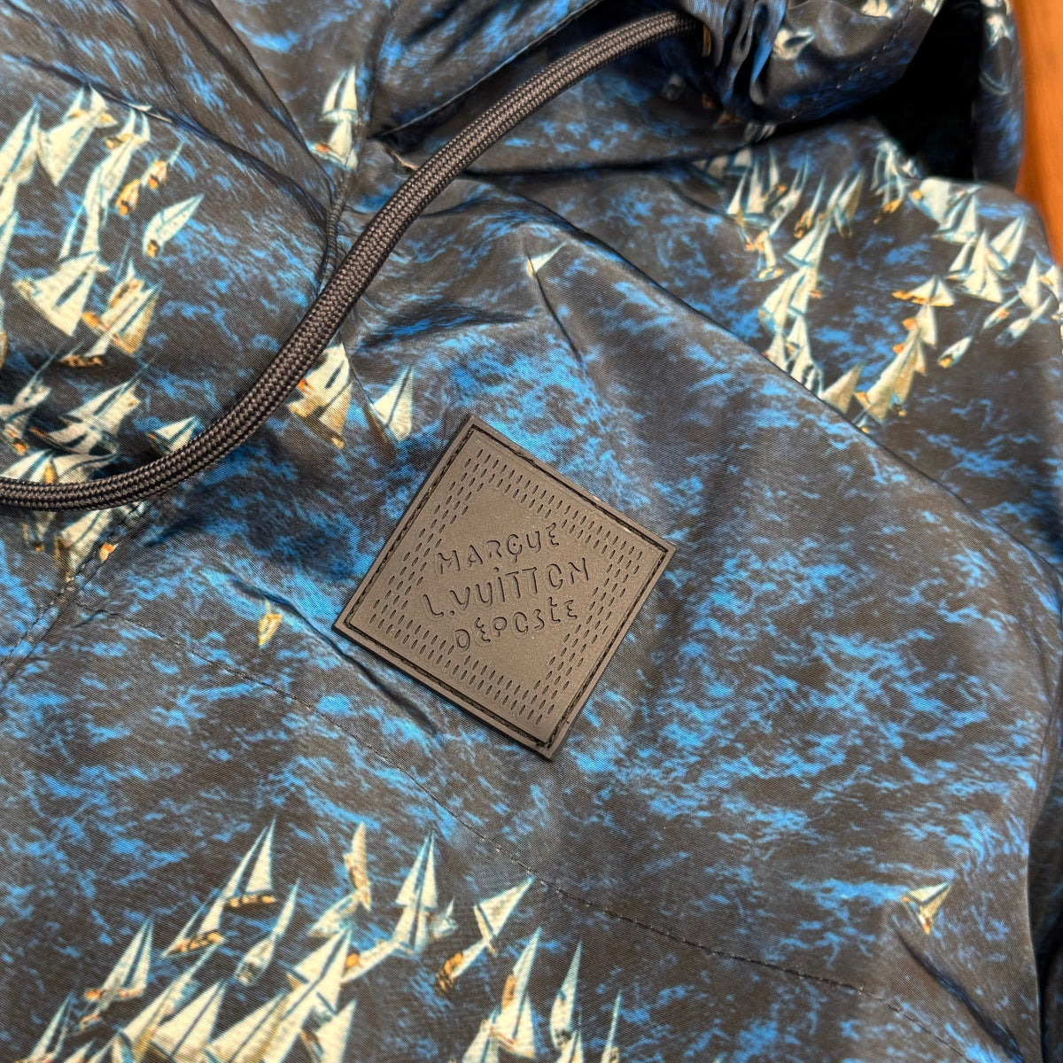 LOU JACKET