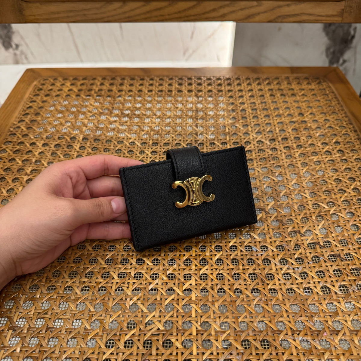 CEL ACCORDEON CARD HOLDER