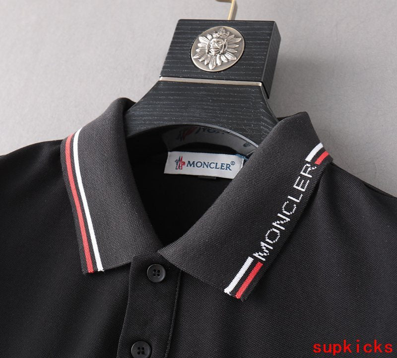 Moncler Luxury Cloth