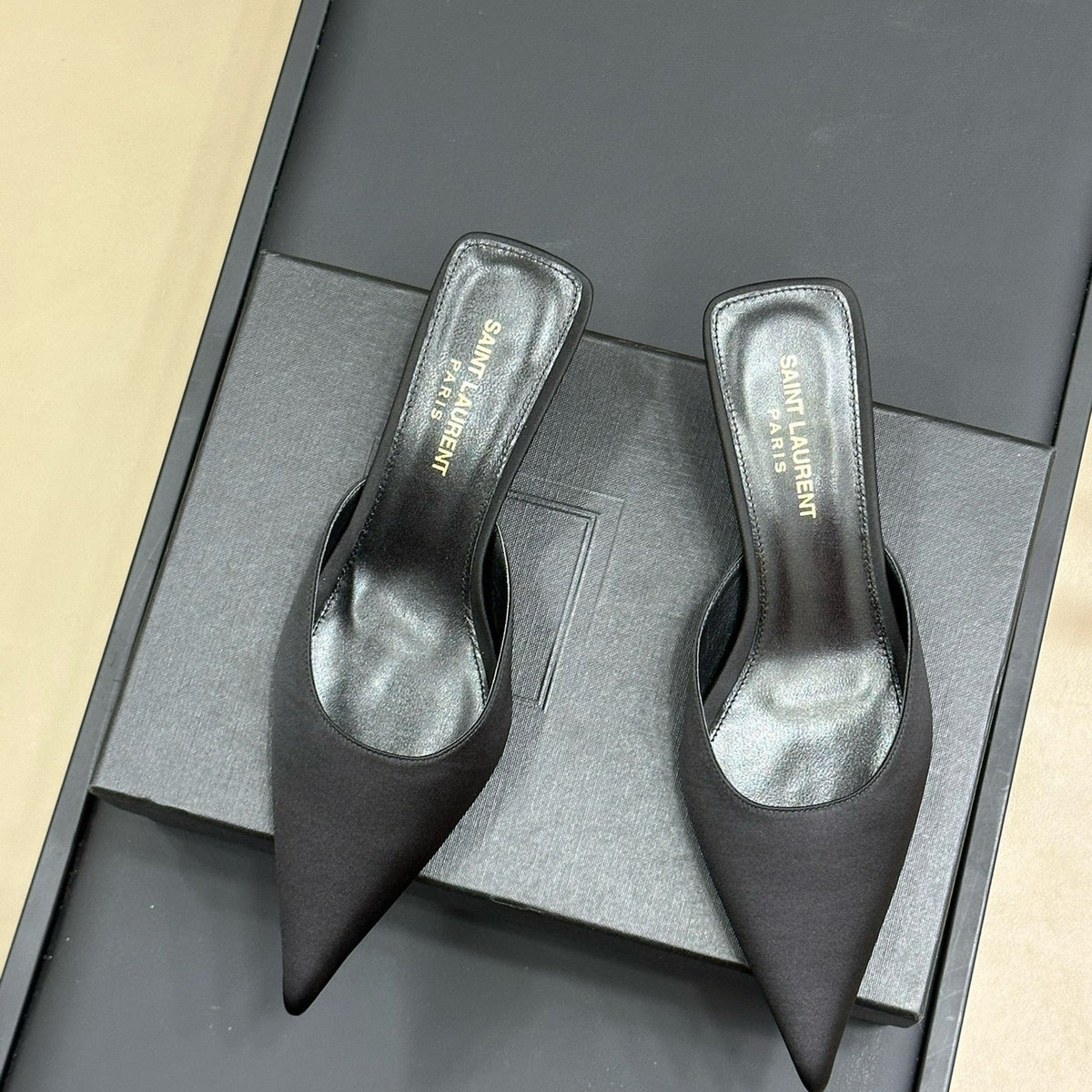 SL HEELS