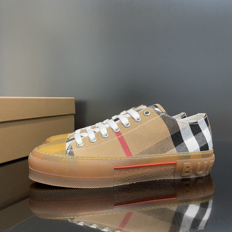 Burberry Luxury Shoes