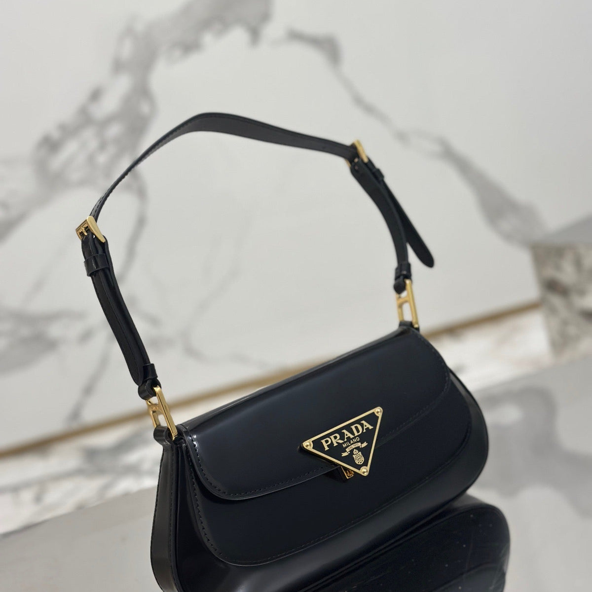 PD SHOULDER BAG