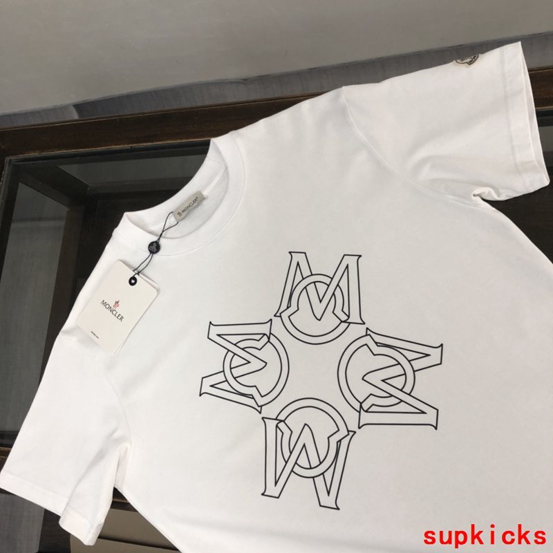 Moncler Luxury Cloth