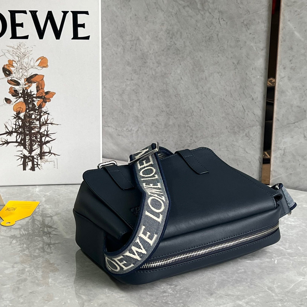 LOEW XS MILITARY MESSENGER BAG
