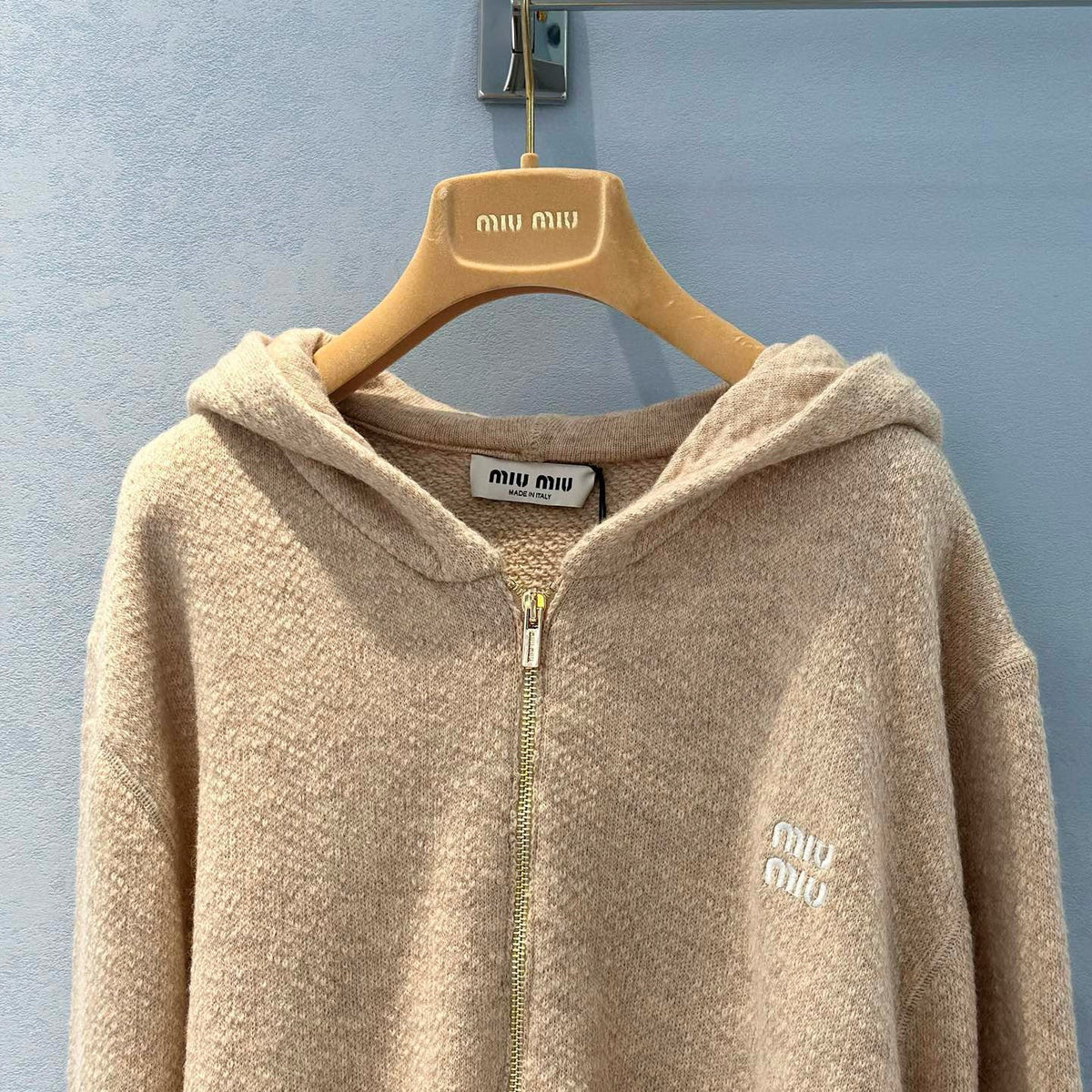 MIU M ZIP HOODIE