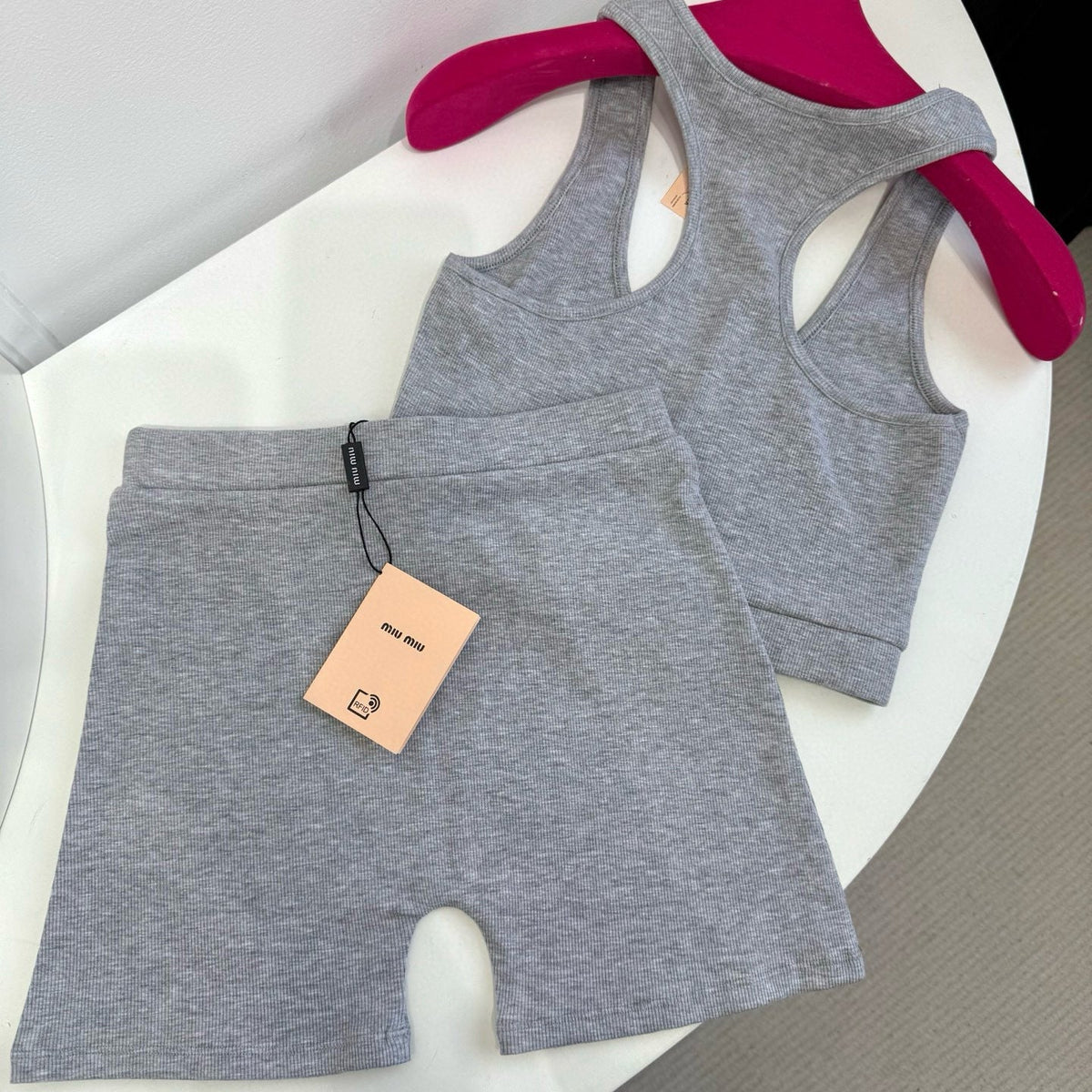 MIU M SET