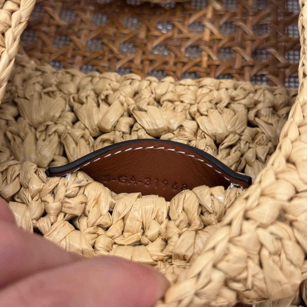 CEL CABAS TRIANGLE BAG