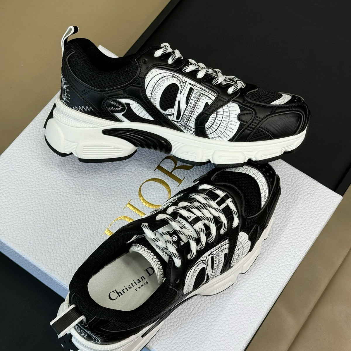 CD CHRONO SNEAKER