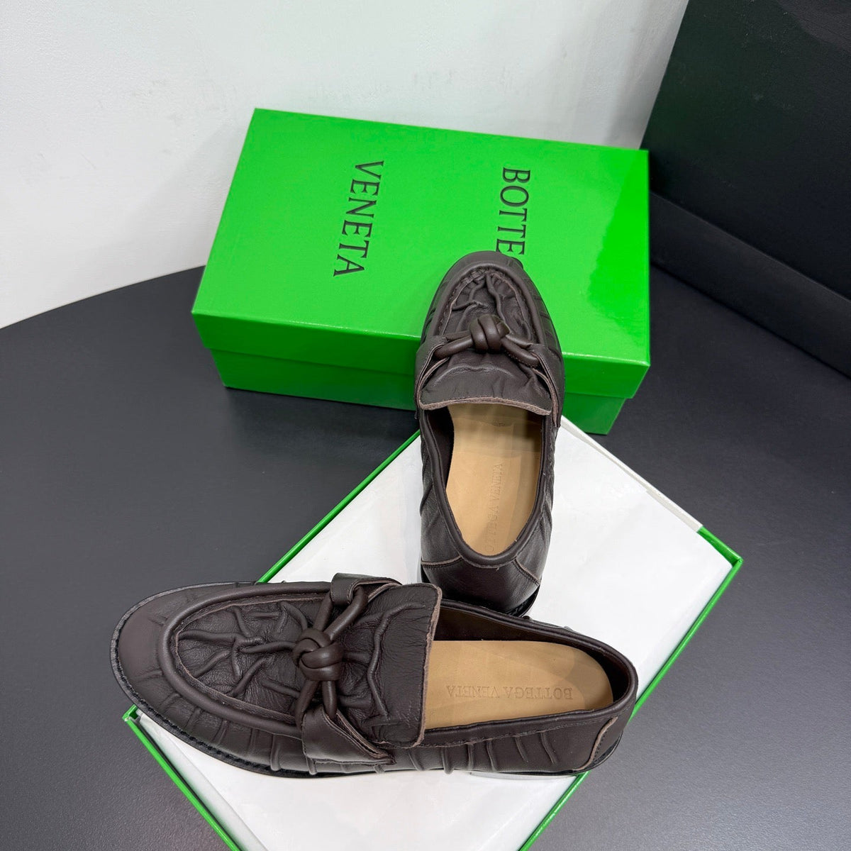 BOTT V LOAFERS