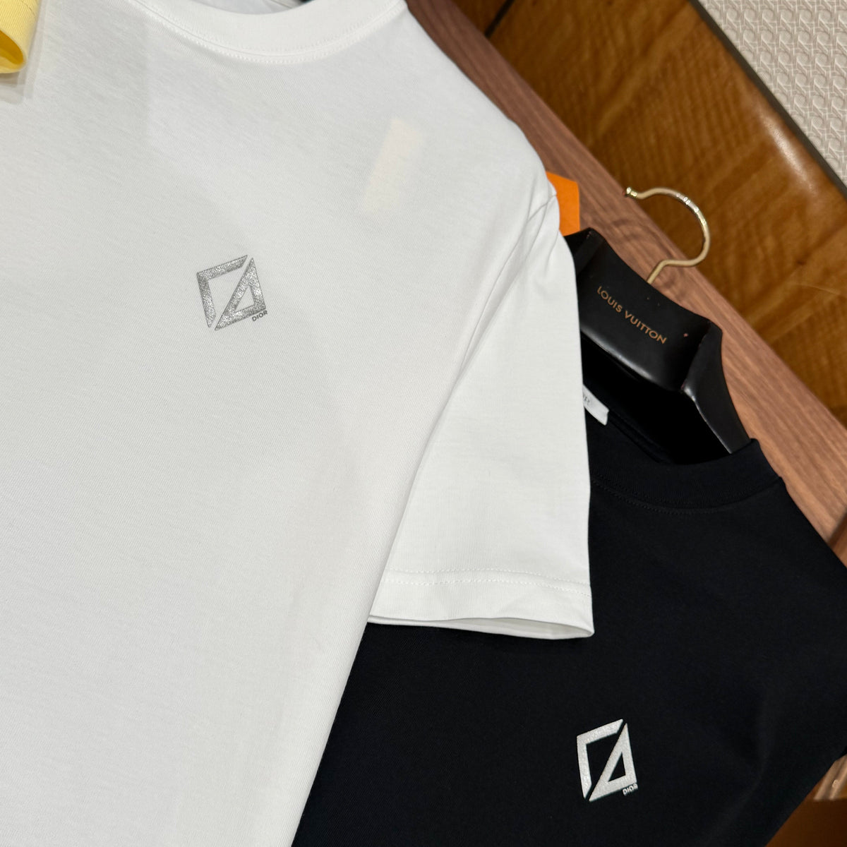 CD T-SHIRT