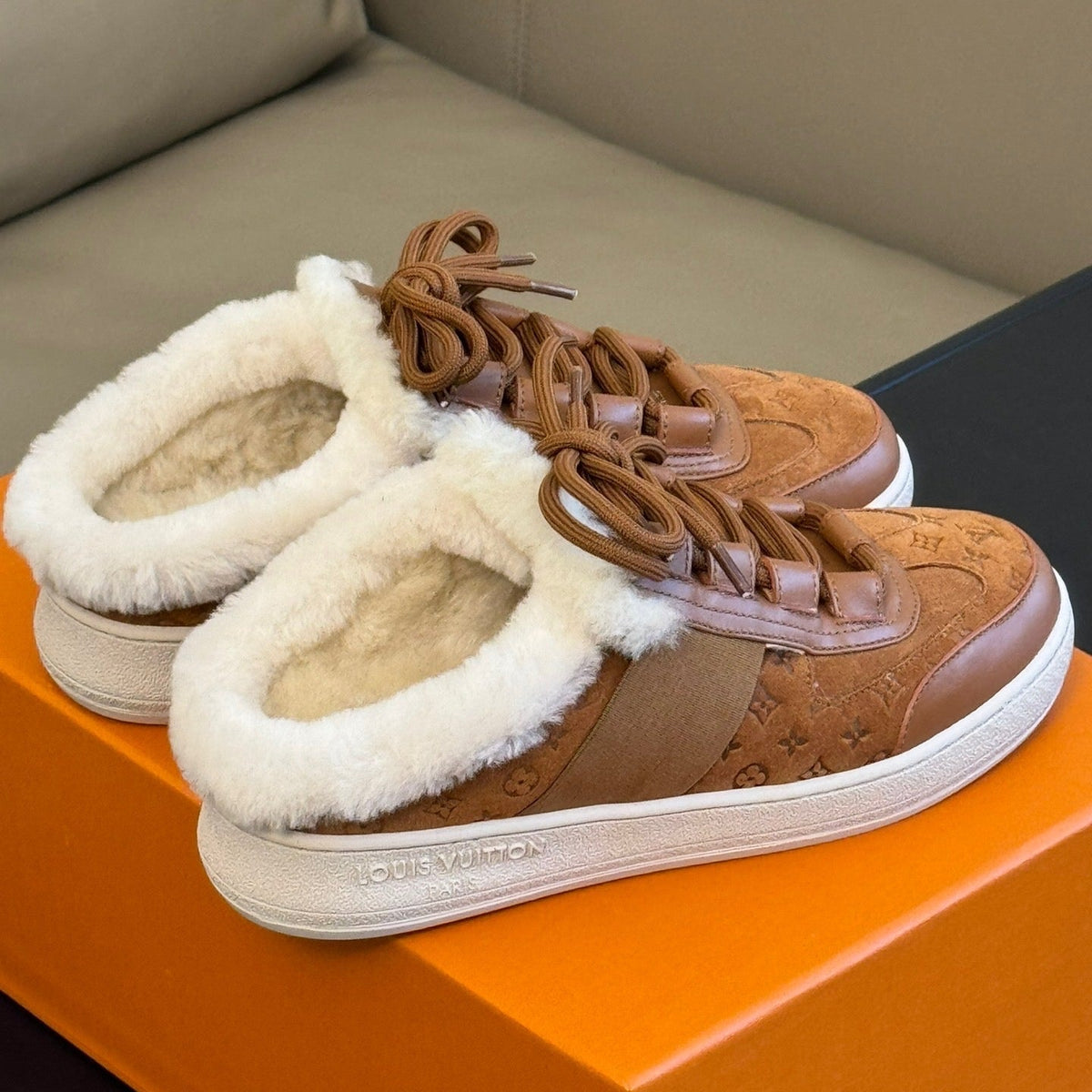 LOU OPEN BACK SNEAKERS
