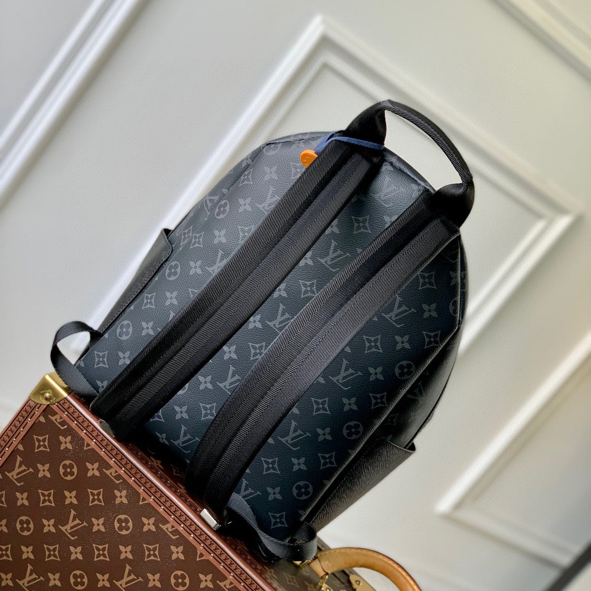 LOU DISCOVERY BACKPACK