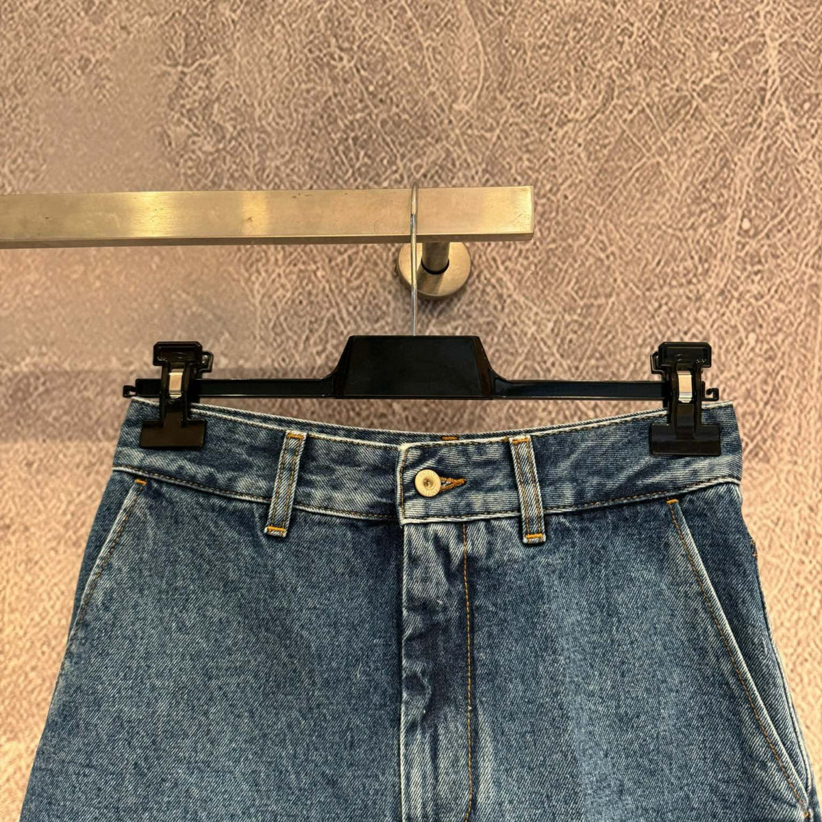 LOEW SHORTS