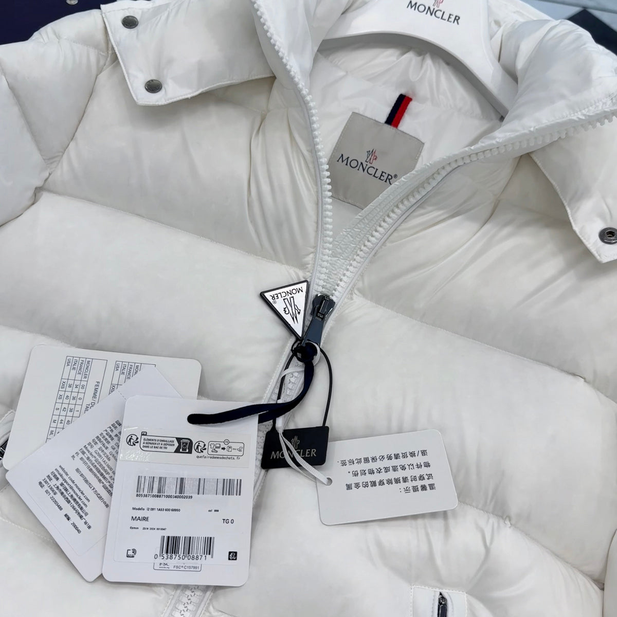 MONC MAIRE JACKET