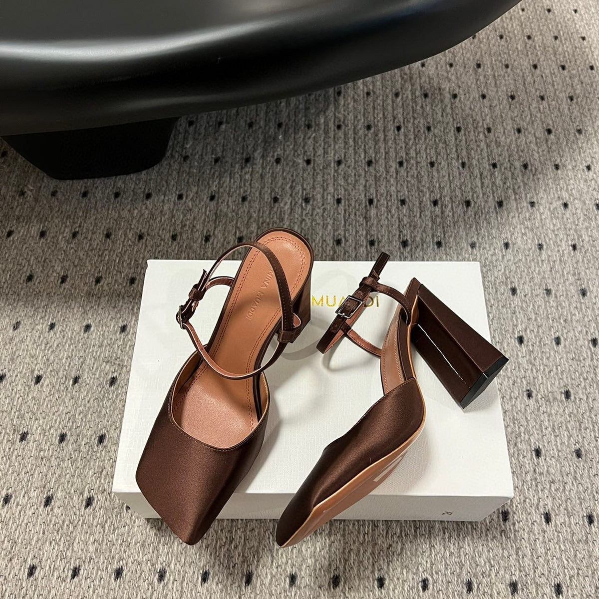 AMINA M HEELS