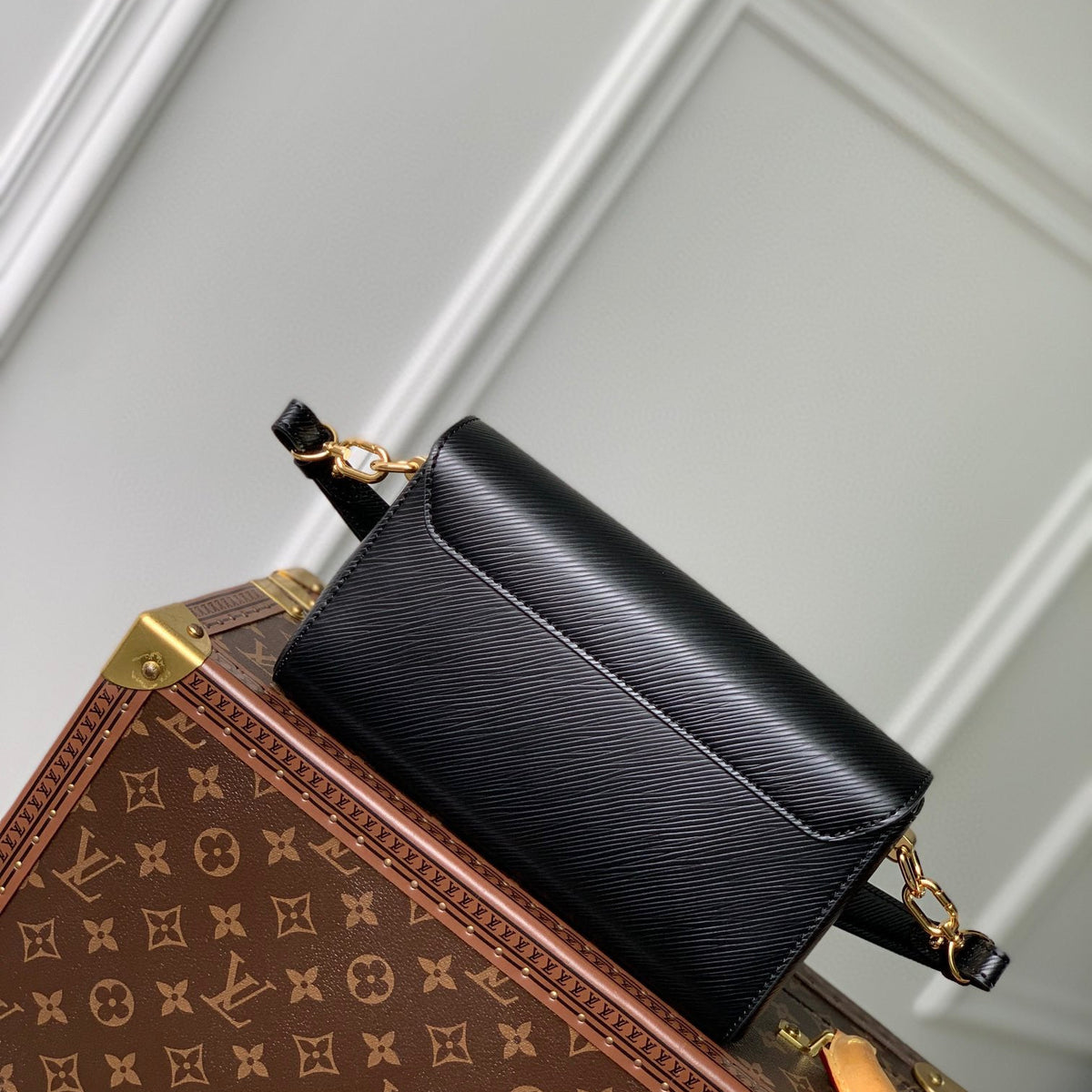 LOU TWIST WEST BAG