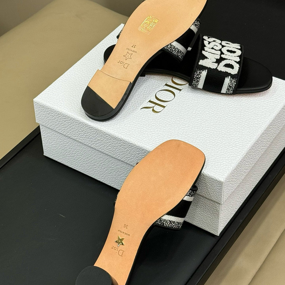 CD DWAY SLIDES