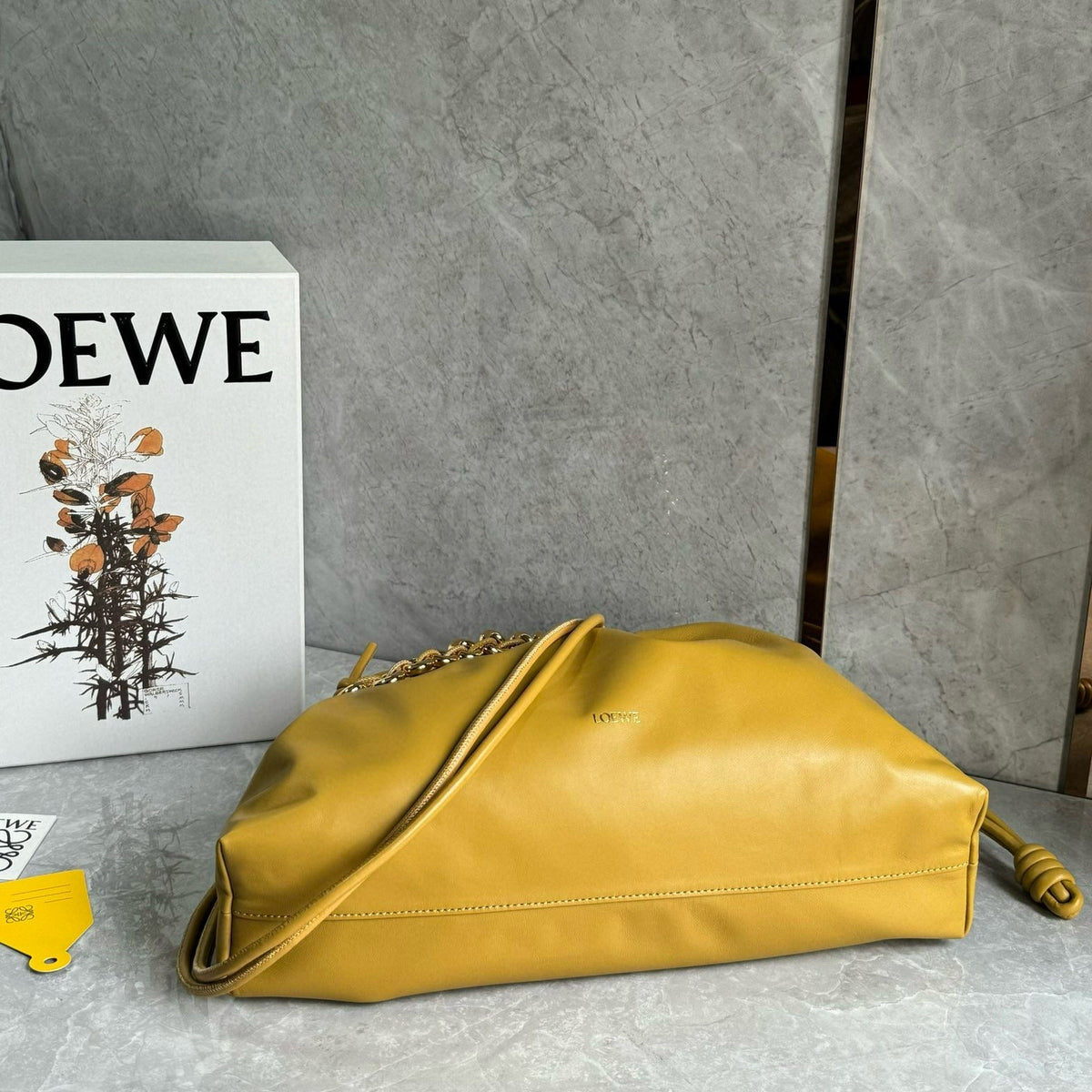 LOEW LARGE FLAMENCO BAG