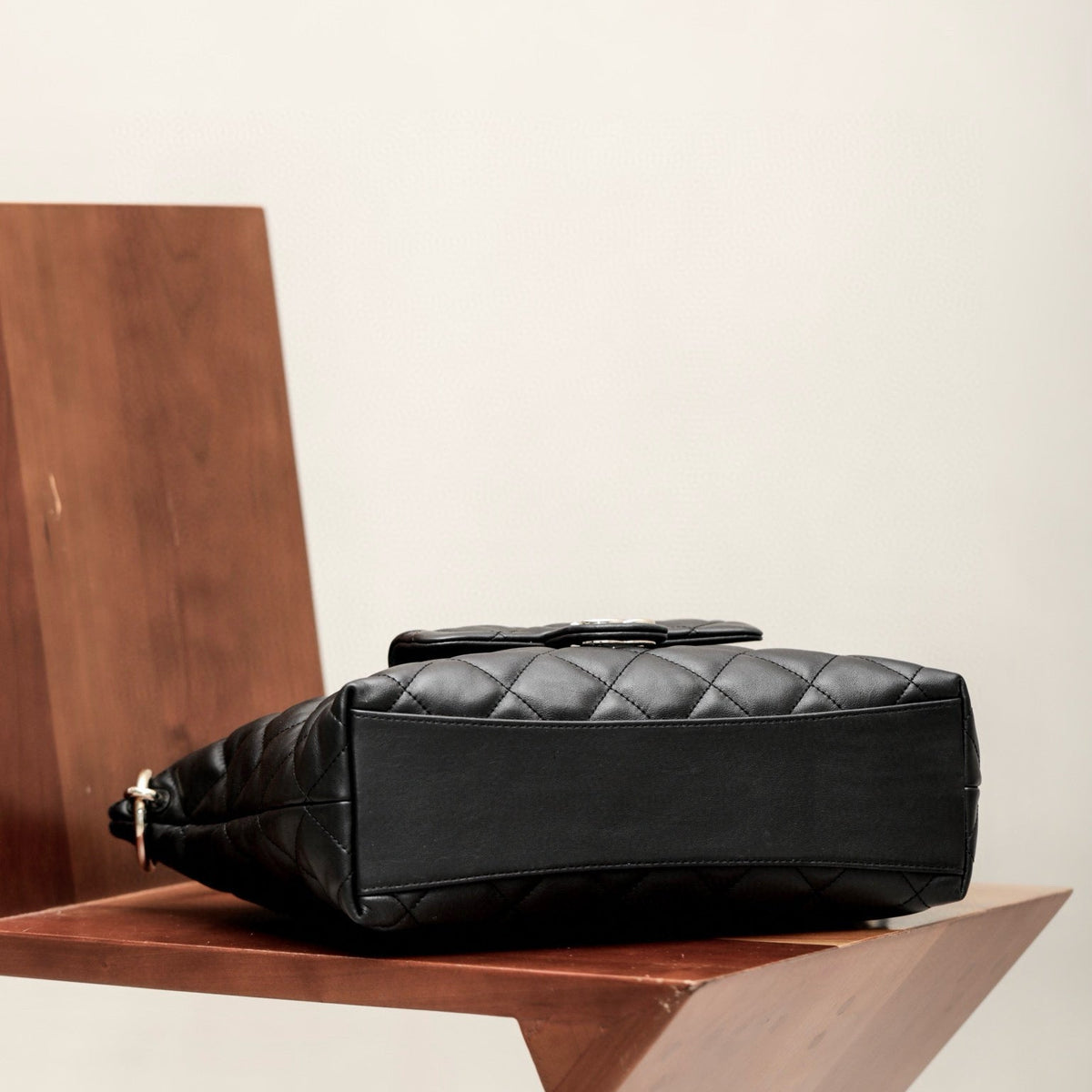 CC 23B HOBO BAG