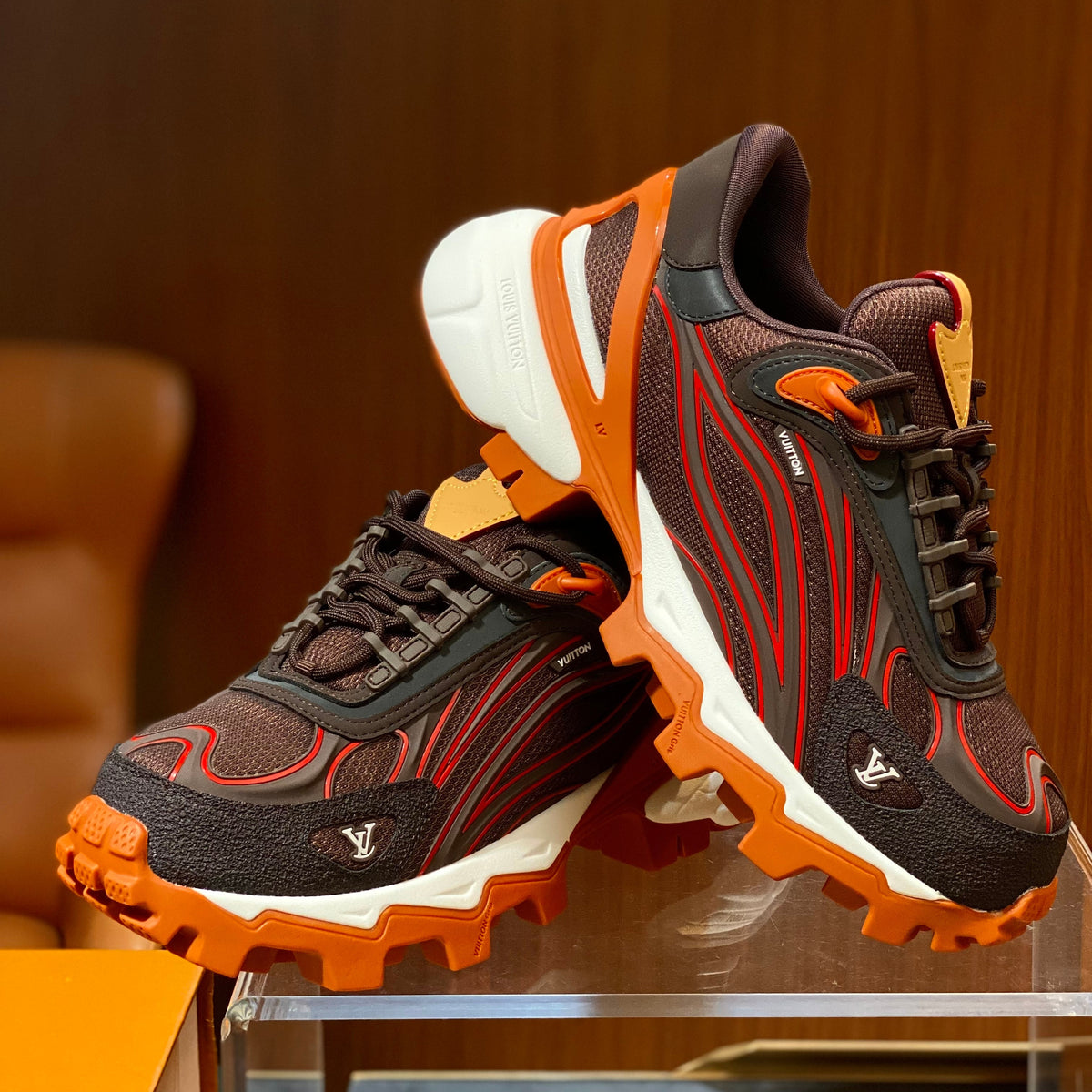 LOU SUMMIT SNEAKERS