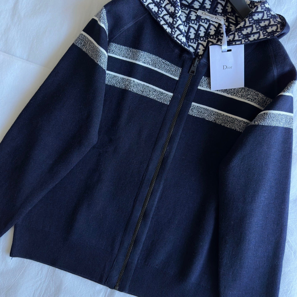 CD ZIP HOODIE