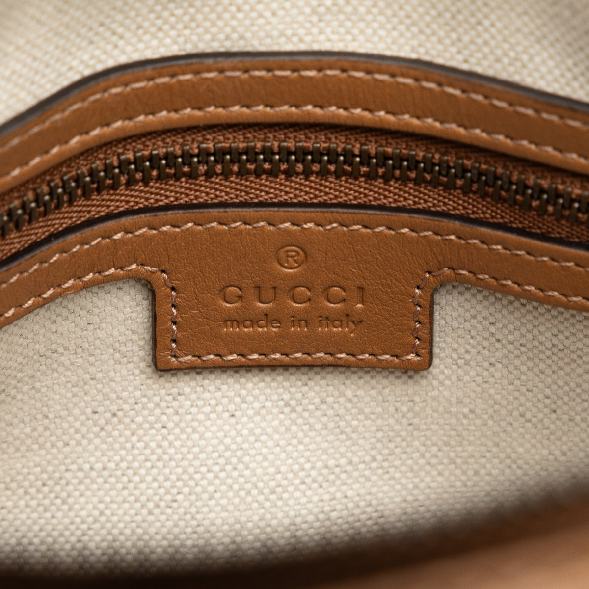 GUCCI Mini Leather Bauletto Bag