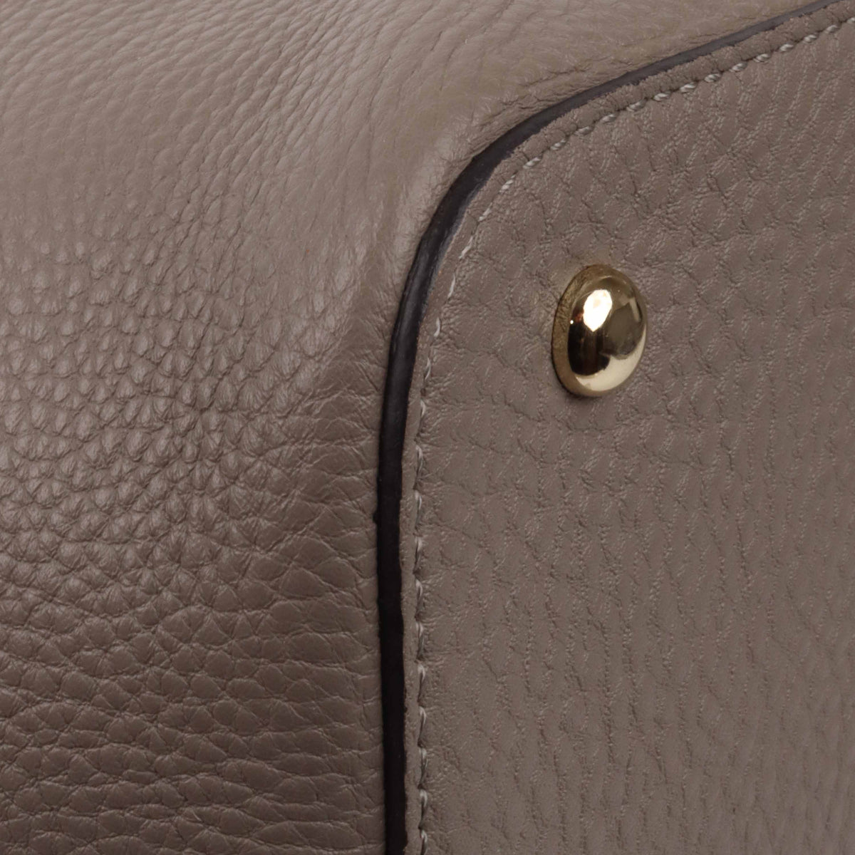 Gucci Soho Tote Medium in Grey.