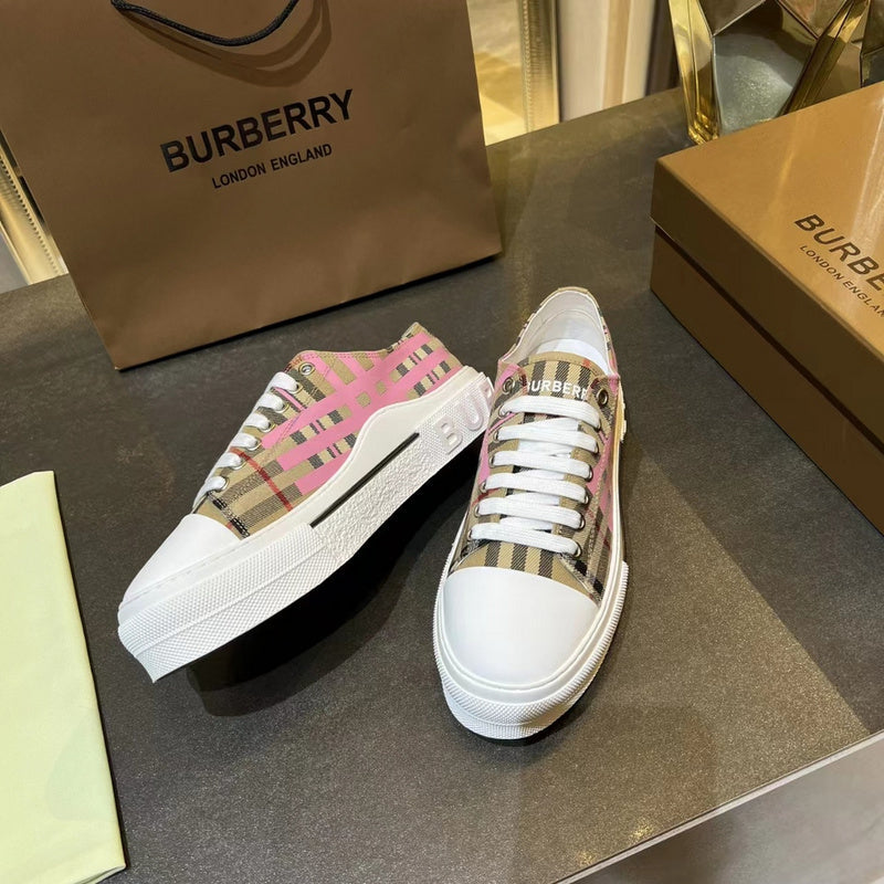 Burberry Luxury Shoes