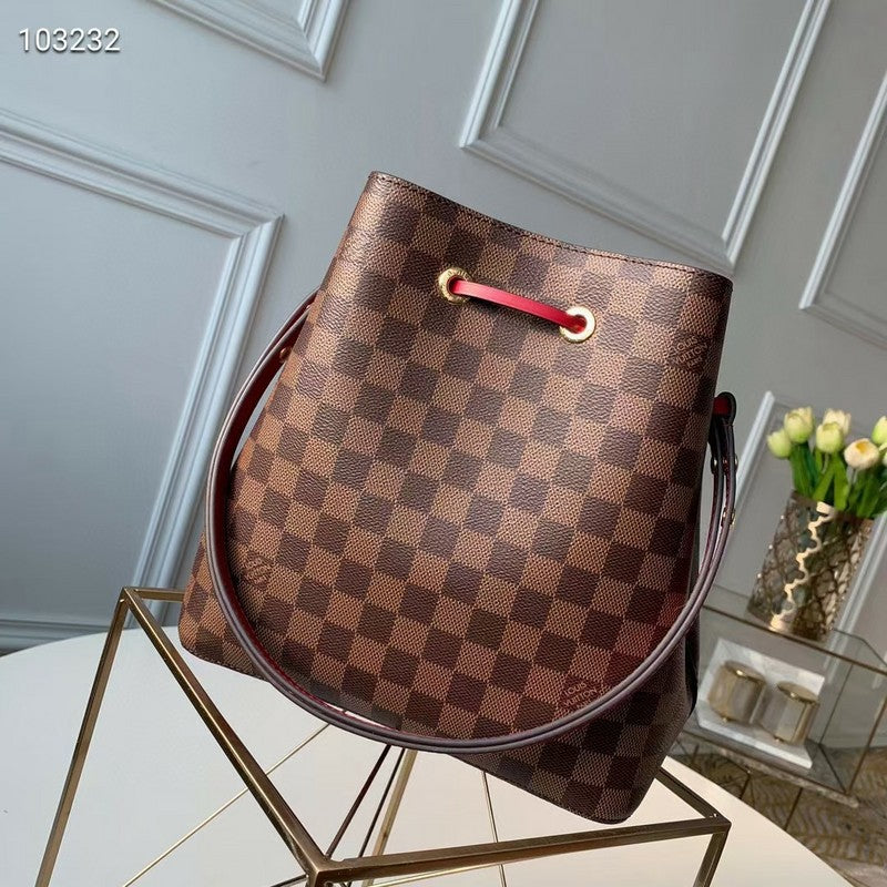 I W Fashion Lu-Vi bags - 17226