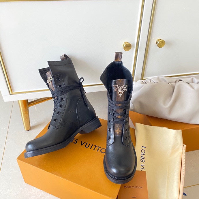 Louis Vuittion Luxury Shoes