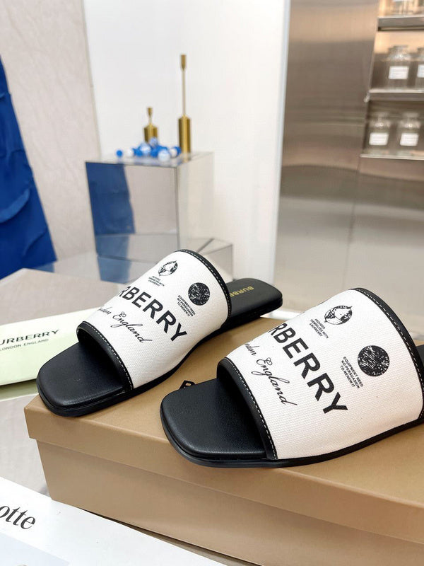 Burberry Luxury Shoes