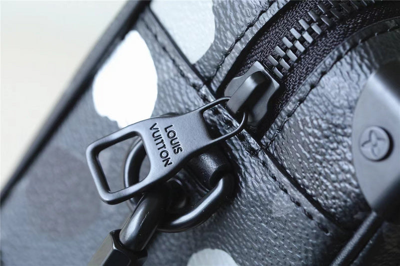 I W Fashion Lu-Vi bags - 10131