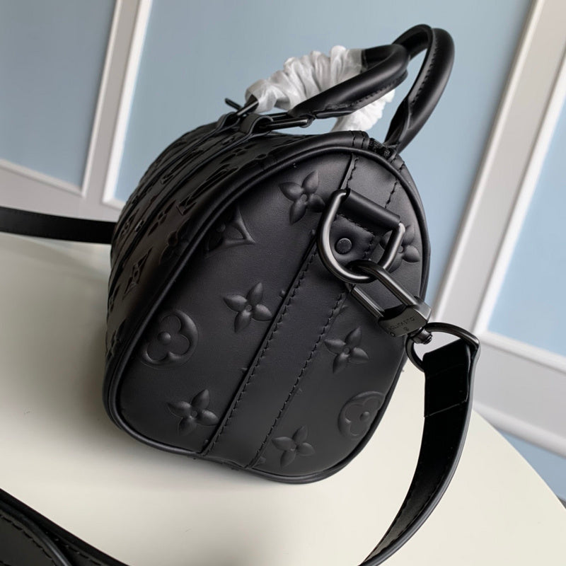 I W Fashion Lu-Vi bags - 17524