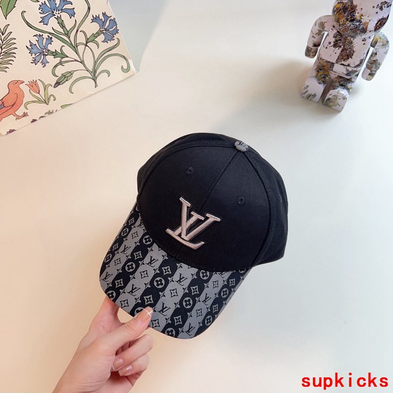 Louis Vuitton Luxury Cap