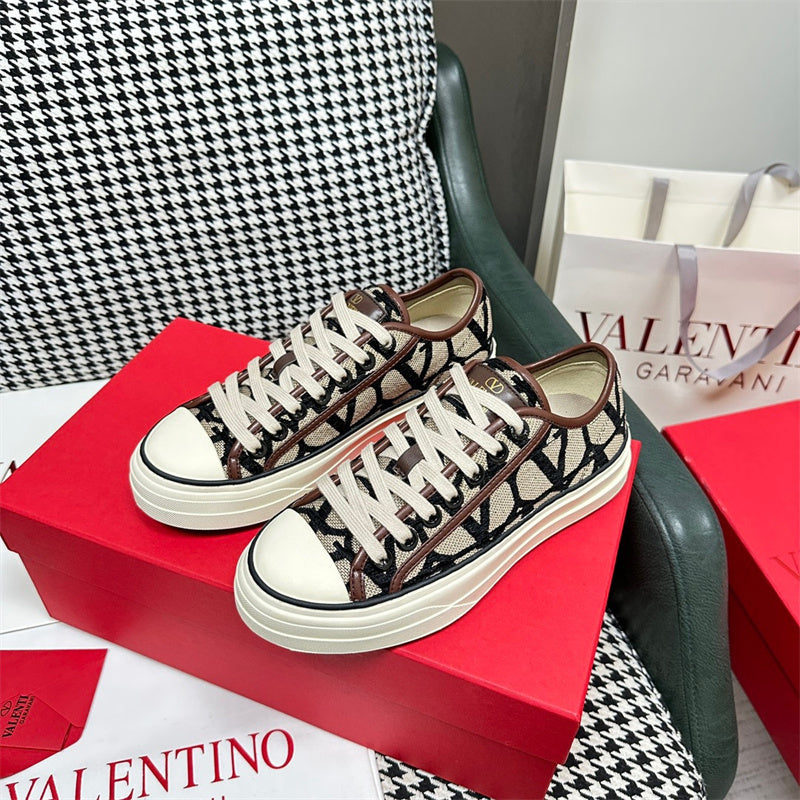 Valentino GARAVANI Luxury Shoes