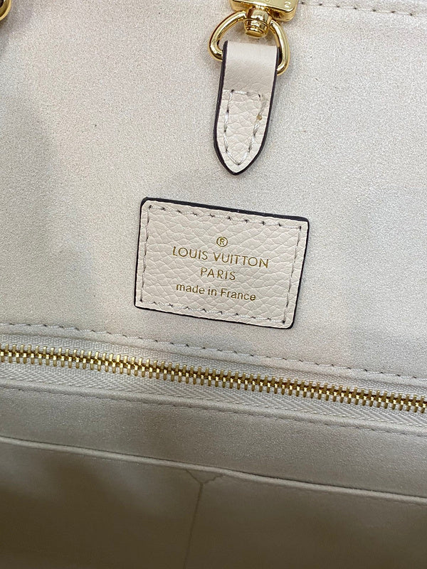 I W Fashion Lu-Vi bags - 17508