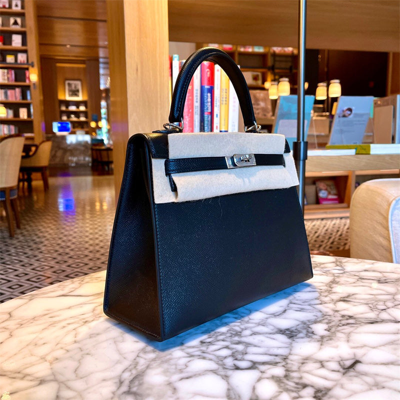 PHA - HMS Bags - 662