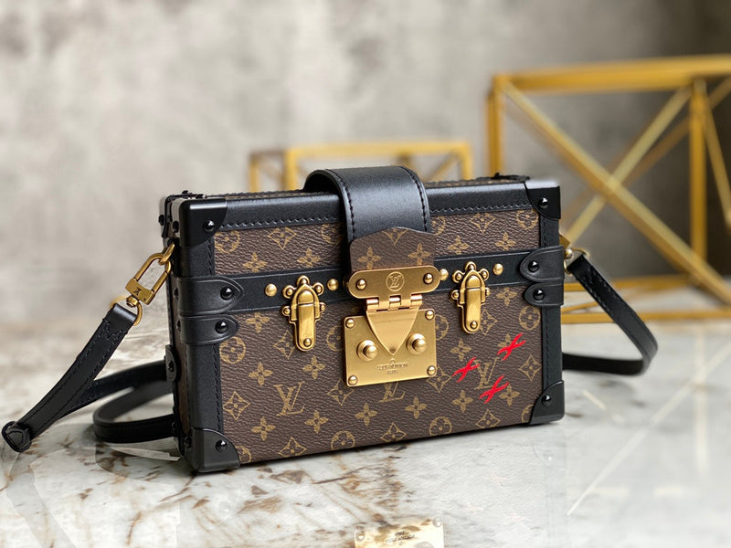 I W Fashion Lu-Vi Bags - 16679