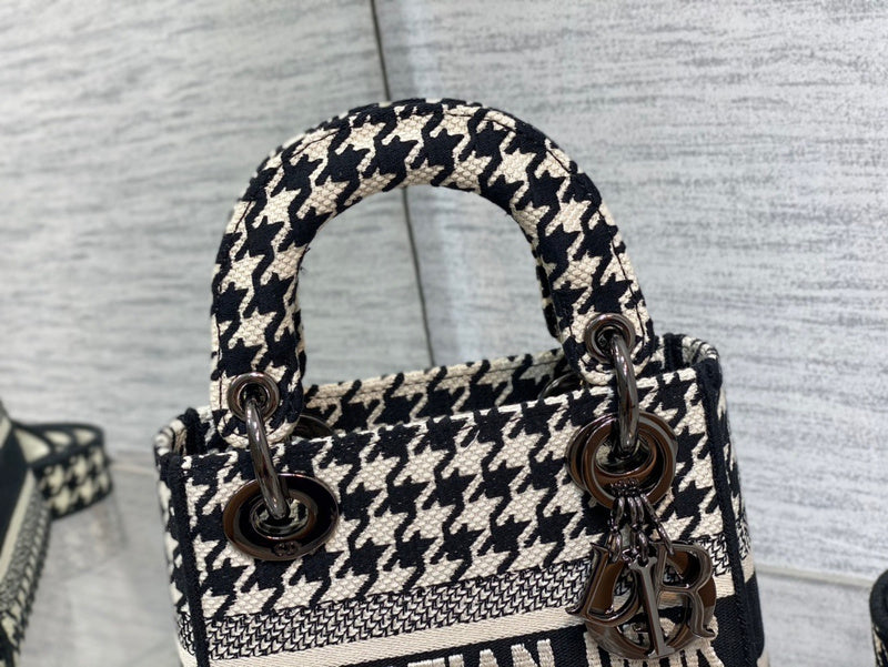 ENT - DOR Bags - 476