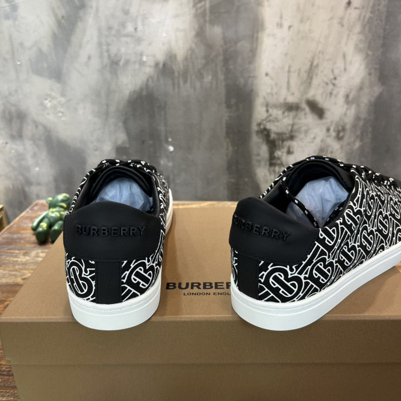 Burberry Luxury Shoes