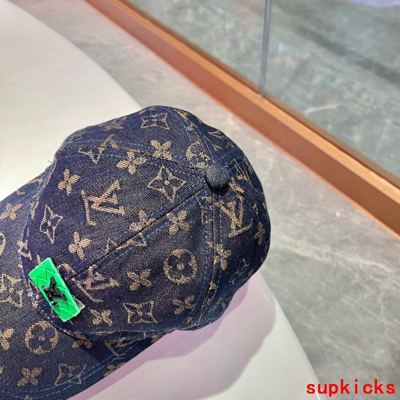 Louis Vuitton Luxury Cap